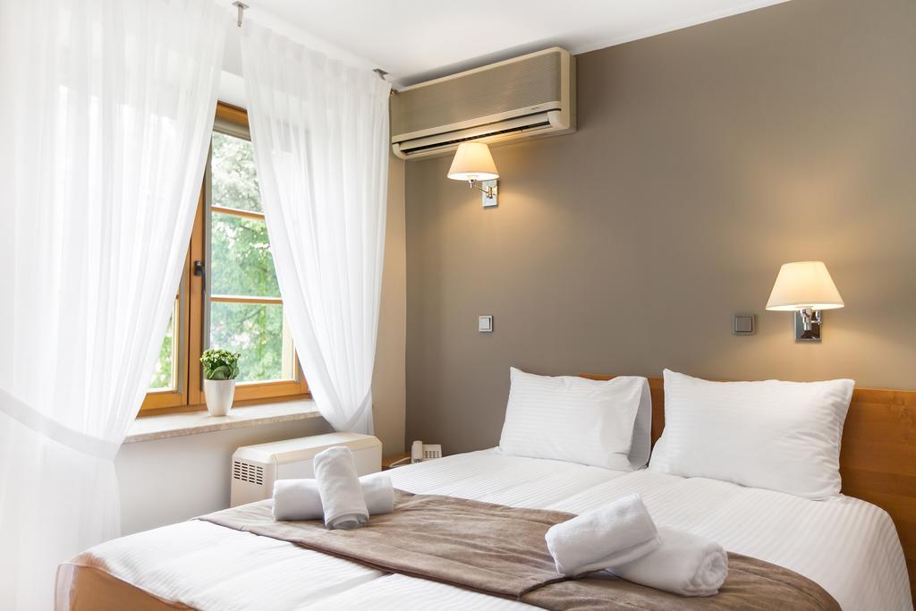 Hotel Debowa Gora Active & Spa Łąck Bagian luar foto