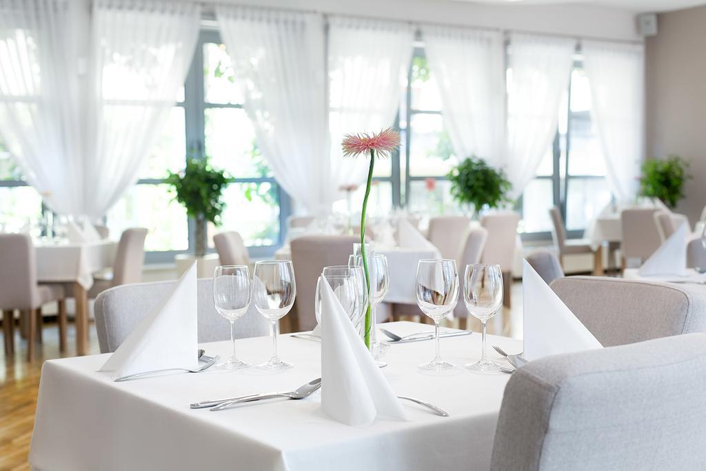 Hotel Debowa Gora Active & Spa Łąck Bagian luar foto