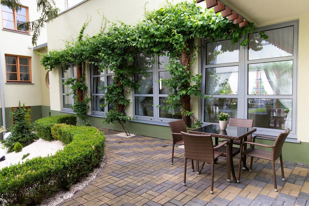 Hotel Debowa Gora Active & Spa Łąck Bagian luar foto