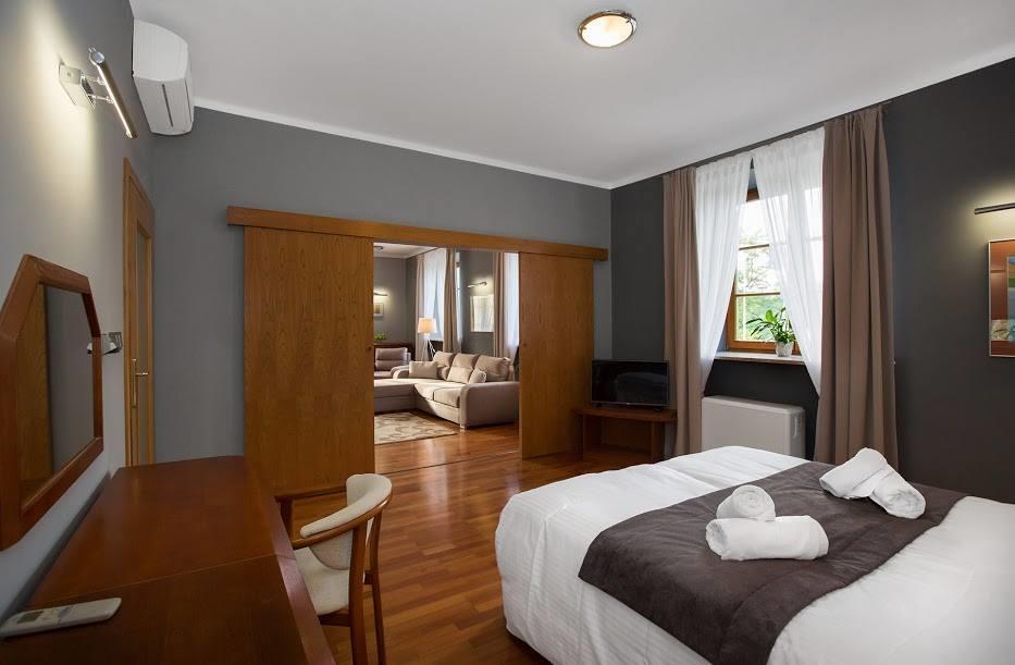 Hotel Debowa Gora Active & Spa Łąck Bagian luar foto